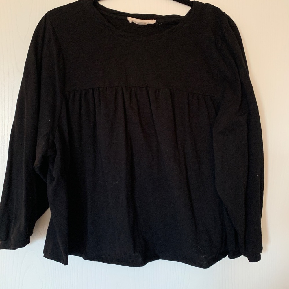 ANTHROPOLOGIE BLACK SHIRT